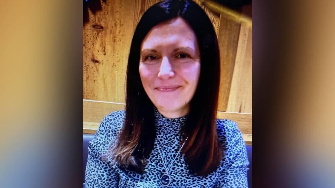 Wo ist Tina Thaler aus Amberg? Polizei sucht jetzt mit Spürhunden nach ...