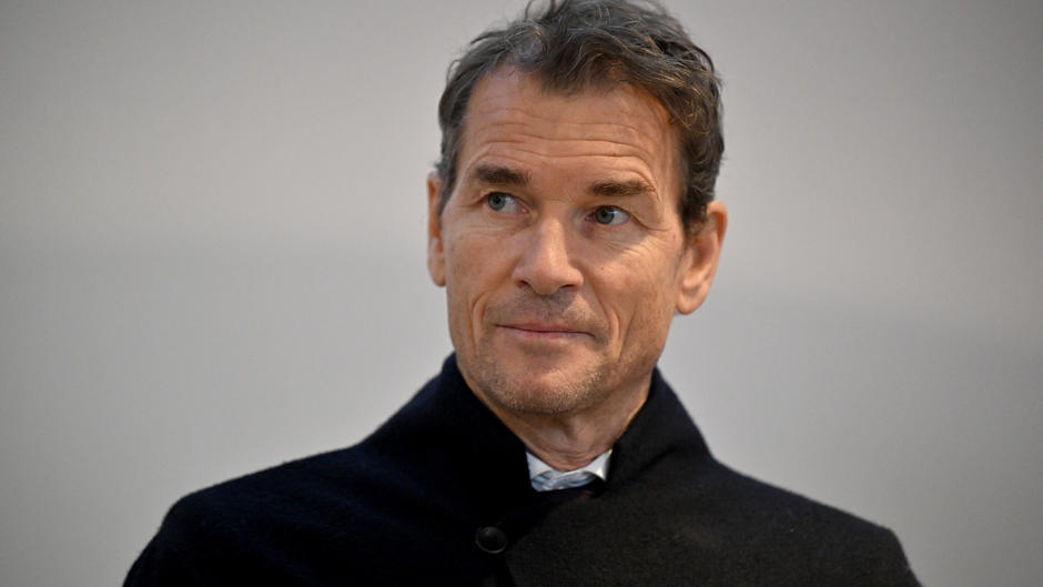 Jens Lehmann Und Der Kettens Gen Eklat Staatsanwaltschaft Legt