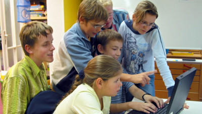 Mobbing im Internet und per SMS