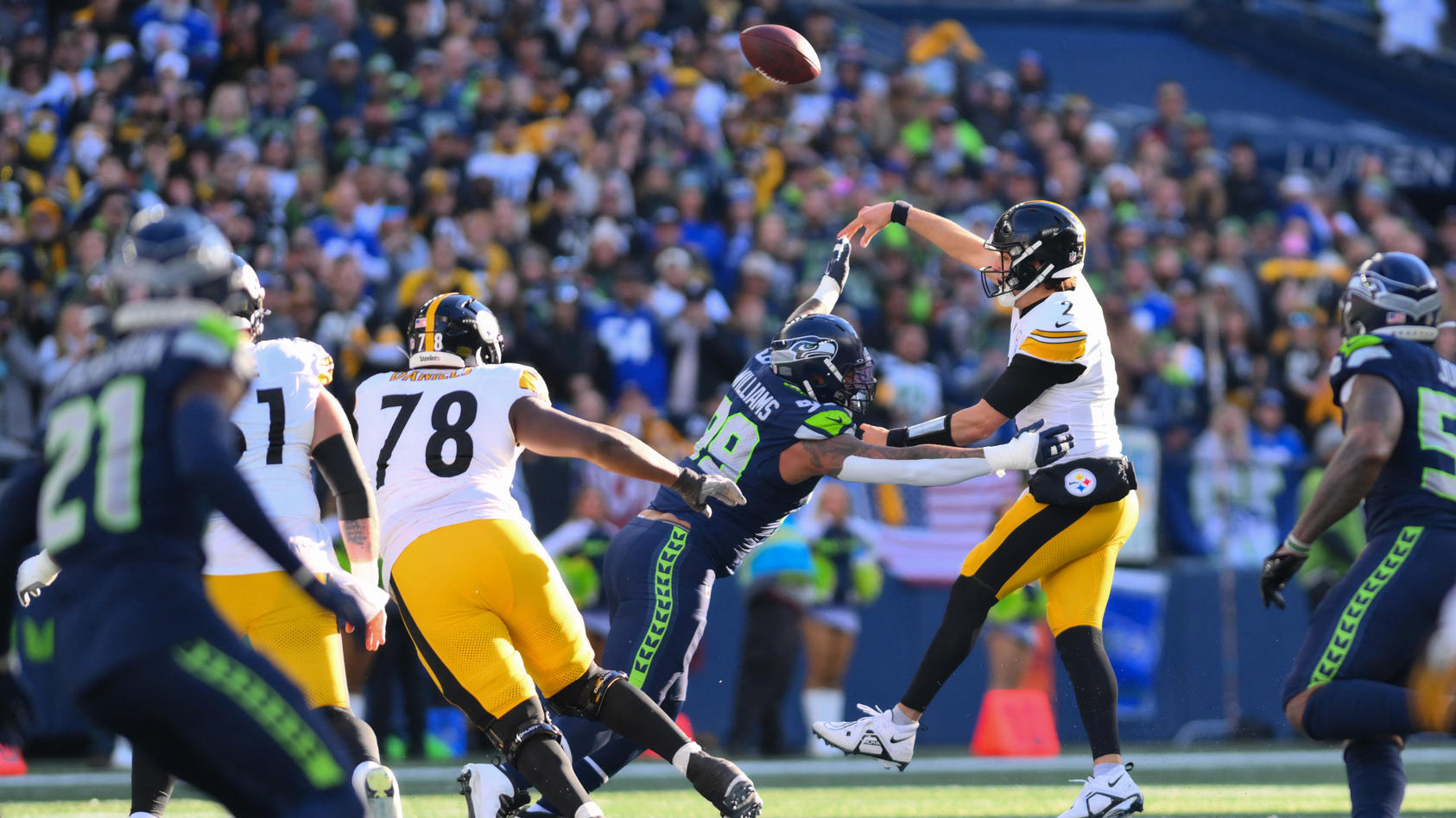 NFL an Silvester Pittsburgh Steelers punkten gegen die Seattle Seahawks