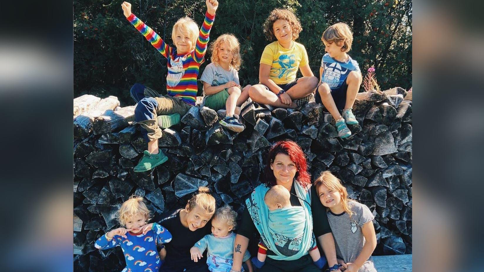 Power Mom mit ADHS Wie Lisa (36) den Alltag mit zehn Kindern wuppt