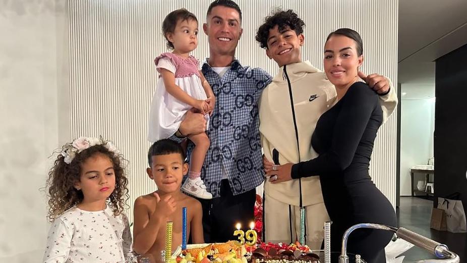 Cristiano Ronaldo Celebrates 39th Birthday with Family: Touching Images Show Sweet Celebration