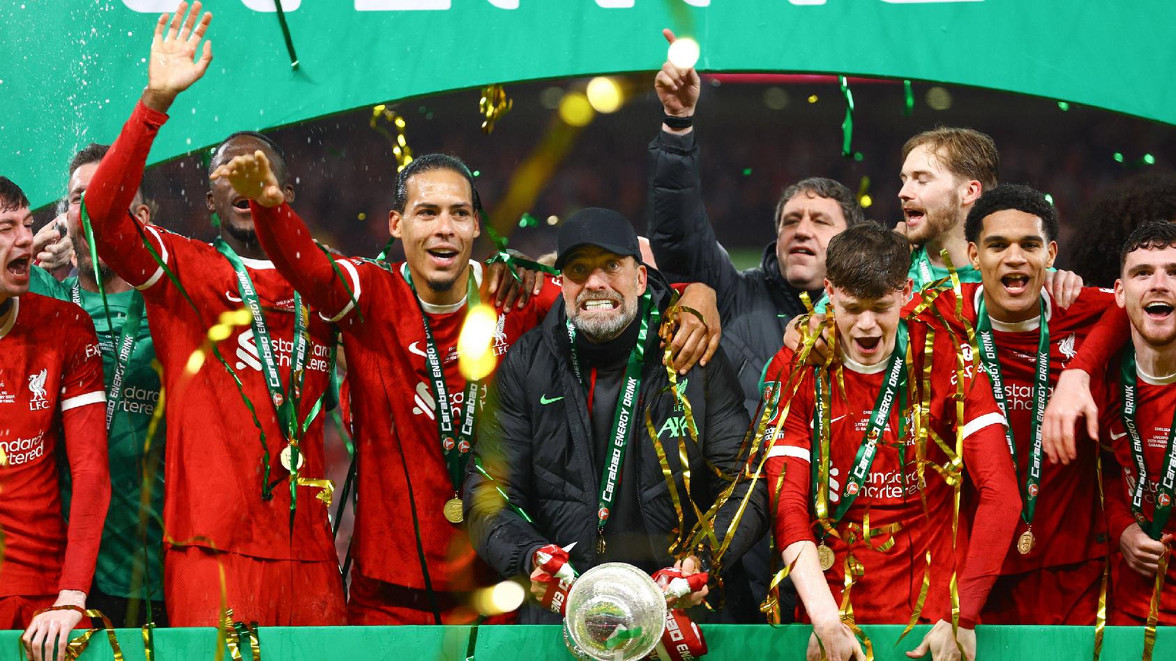 Fc Liverpool J Rgen Klopp Gewinnt Ersten Abschieds Titel