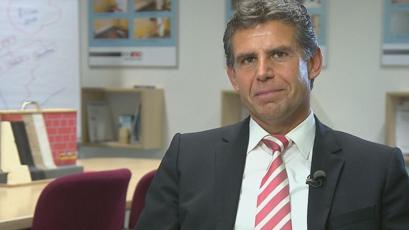 Undercover Boss ISOTEC-Geschäftsführer Horst Becker