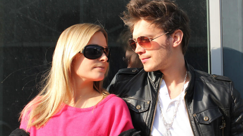 "Unter uns"-Stars Sarah Stork und Bela Klentze