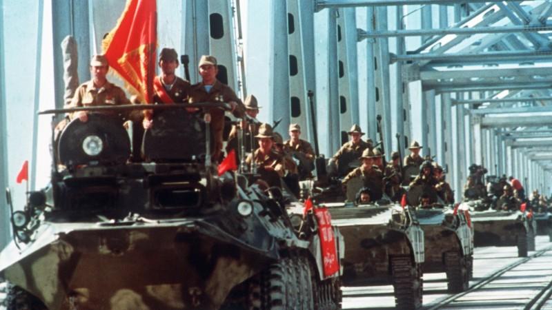Nach Jahren des Krieges begann vor 25 Jahren der Abzug sowjetischer Truppen aus Afghanistan.