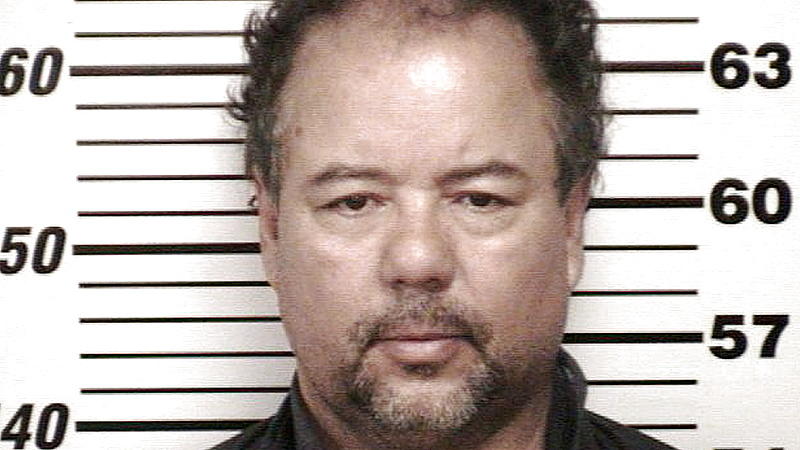 epa03694916 Handout booking photo released 10 May 2013 by the Cuyahoga County Sheriff's Office showing Ariel Castro who was arrested in connection with the discovery of three kidnapped women allegedly held captive for more than ten years in a home in
