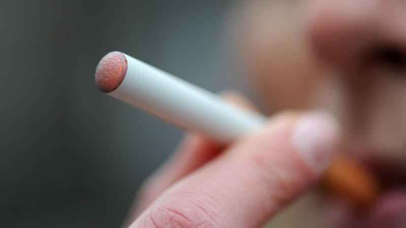 Vor dem Landgericht Frankfurt wird verhandelt, ob nikotinhaltige Liquidpatronen unter das Arzneimittelgesetz fallen.