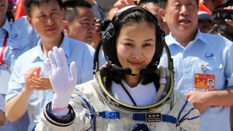 Chinesische Astronautin unterrichtet Millionen Schüler aus dem All