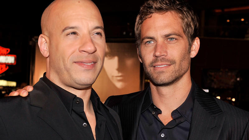 UNIVERSAL CITY, CA - MARCH 12:  Actors Vin Diesel (L) and Paul Walker arrive at the premiere Universal's "Fast & Furious" held at  Universal CityWalk Theaters on March 12, 2009 in Universal City, California.  (Photo by Kevin Winter/Getty Images)