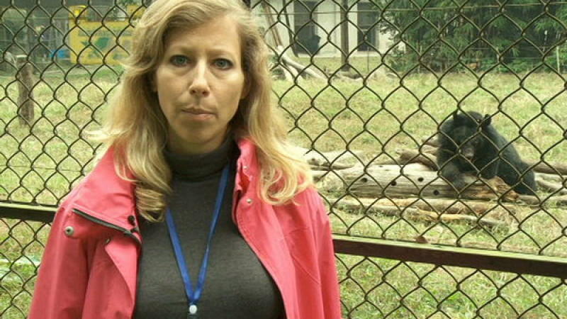 RTL-Reporterin Pia Schrörs berichtet aus China