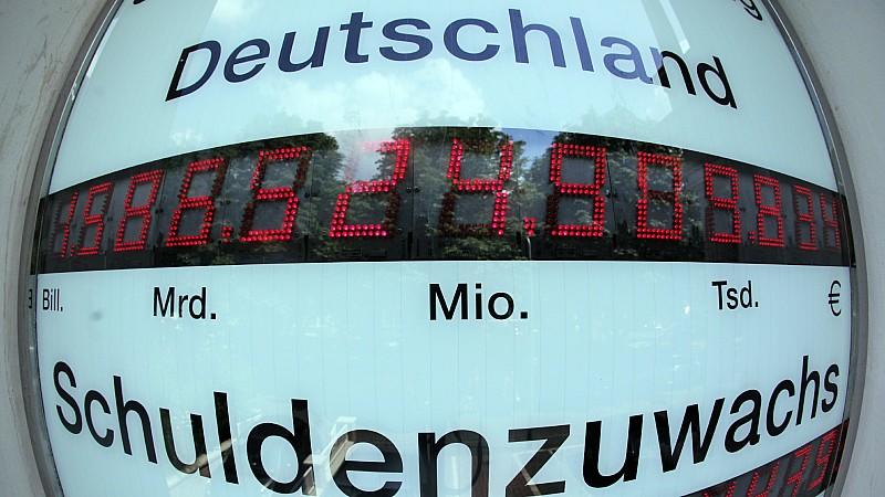 Deutschlands Schuldenstand erhöhte sich im vergangenen Jahr um zwei Milliarden Euro.