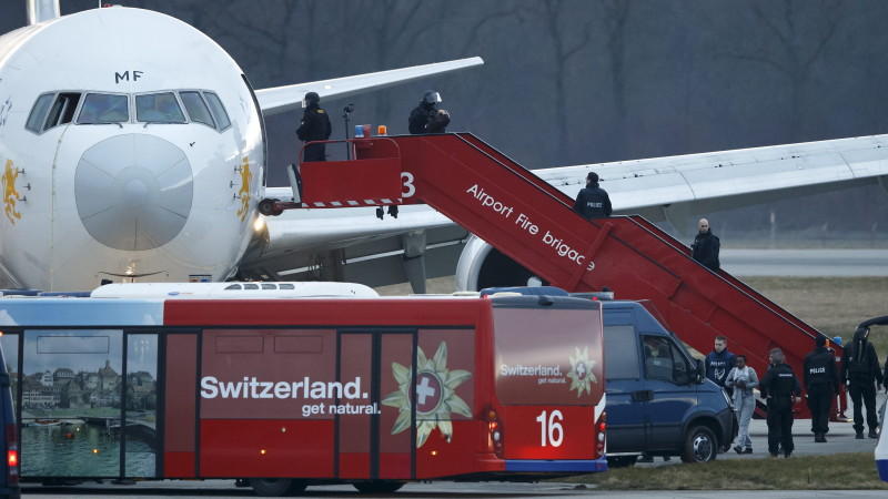 Genf: Kopilot entpuppt sich als Flugzeugentführer