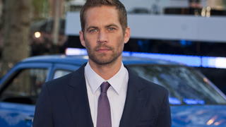 (FILE) US actor/cast member Paul Walker arrives for the world premiere of the movie 'Fast and Furious 6' at Leicester Square in London, Britain, 07 May 2013. According to several US media reports and a post on his official Facebook page Paul Walker died in a car crash in California, USA, on 30 November 2013. EPA/WILL OLIVER (Zu dpa "Tod im Porsche: «Fast and the Furious»-Star Paul Walker ist tot") +++(c) dpa - Bildfunk+++