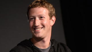 ARCHIV - Facebook-Chef Mark Zuckerberg, aufgenommen am 18.09.2013 in Washington (USA). Foto: Michael Reynolds/epa (zu dpa vom 19.12.2013)