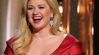 ****File Photo** * KELLY CLARKSON GIVES BIRTH TO FIRST CHILDKELLY CLARKSON is a new mum.  The singer welcomed her first child with husband Brandon Blackstock on Thursday (12Jun14) and announced the happy news on Saturday (14Jun14).  Taking to Twitter.com the Since U Been Gone hitmaker wrote, Our baby girl River Rose Blackstock arrived on June 12th! Thank you everyone for all of your well wishes! Brandon and I are on cloud 9!!  Clarkson confirmed she was pregnant four weeks after she and Blackstock wed in Tennessee in October (13), and she revealed the baby was a girl in January (14), tweeting, I knew it! Only a girl could cause this much drama with all this vomiting ha! **47th CMA Awards ShowFeaturing: Kelly ClarksonWhere: Nashville, Tennessee, United StatesWhen: 07 Nov 2013Credit: Judy Eddy/WENN.com