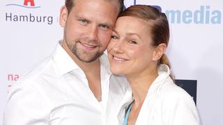 Rhea Harder und ihr Ehemann Jörg Vennewald bei der Verleihung vom Nachwuchspreis am 5.06.2014 in Hamburg Nachwuchspreis Verleihung 2014 in Hamburg PUBLICATIONxINxGERxSUIxAUTxONLYRhea Harder and her Husband Jörg Vennewald at the award Ceremony of Junior price at 5 06 2014 in Hamburg Junior price award Ceremony 2014 in Hamburg PUBLICATIONxINxGERxSUIxAUTxONLY