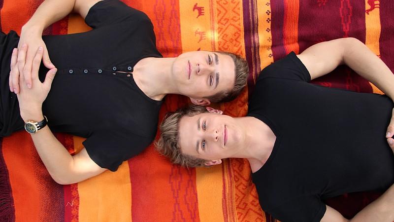Die "Unter uns"-Stars Timothy Boldt und Lukas Sauer