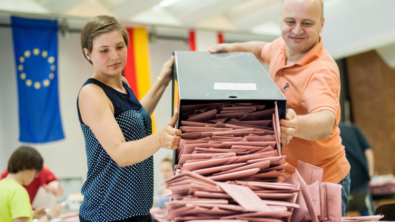 Wahlbeteiligung bei der Europawahl erreicht Rekordtief.