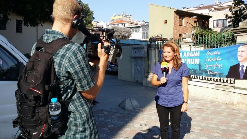 Wahl in der Türkei: Interview mit RTL-Reporterin Nadja Kriewald.