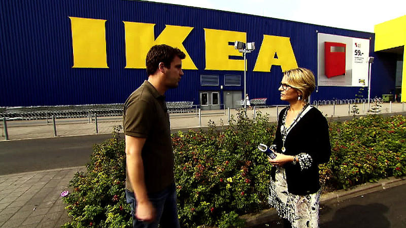 Unser Reporter hat getestet, wie einfach es ist, bei IKEA alte Möbel umzutauschen.