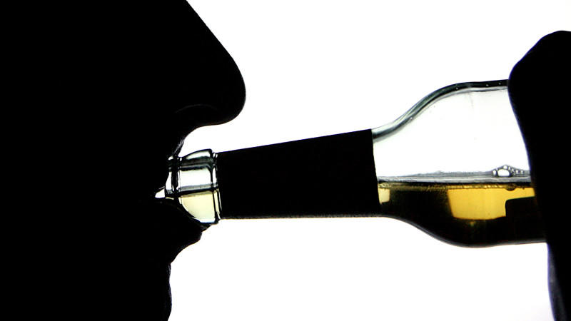 Alkohol Test Symbolbild