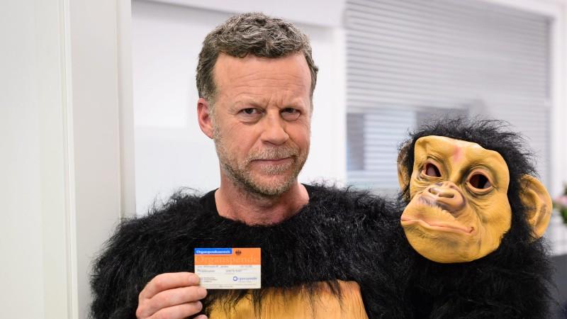 Jenke macht sich zum Affen