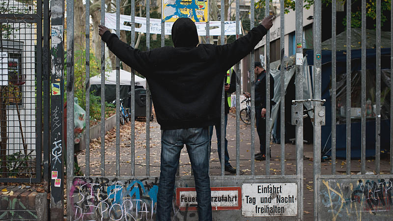 Die Flüchtlingsheime in Berlin nehmen keine Flüchtlinge mehr auf.