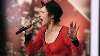 Roswitha Werth (54) - Sängerin aus Bergkamen.    Verwendung der Bilder für Online-Medien ausschließlich mit folgender Verlinkung:"Alle Infos zu "Das Supertalent" im Special bei RTL.de: www.rtl.de/cms/sendungen/supertalent.html