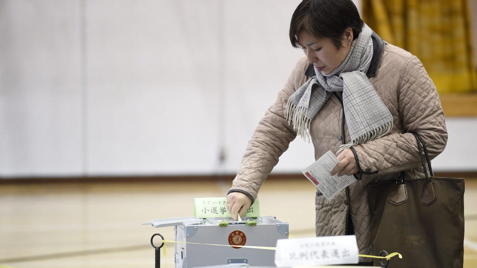 Die Wahlbeteiligung bei der Wahl des Unterhauses des Parlaments in Japan lag unter der der letzten Abstimmung.