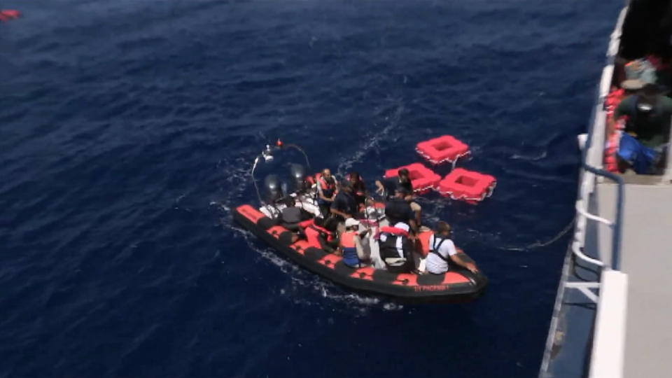 Flüchtlingsboot Sea Watch Initiative aus Deutschland