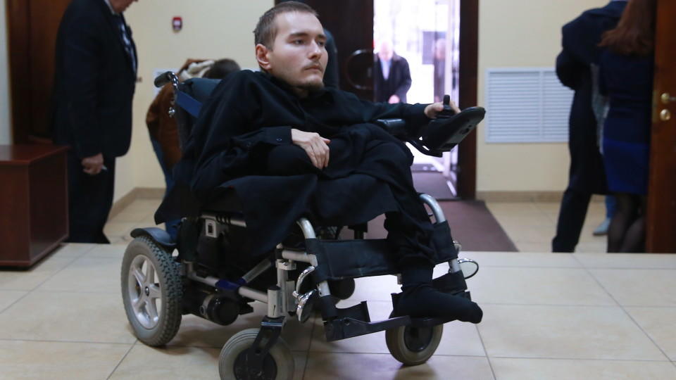 Der 30-jährige Walereij aus Russland sieht in der Transplantation eine Chance für sich und andere kranke Menschen.