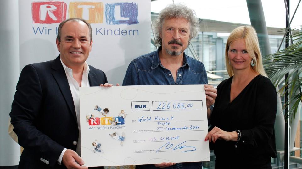 Große Spende von 'RTL – Wir helfen Kindern': 226.085 Euro für Wolfgang Niedeckens Projekt 'Rebound'