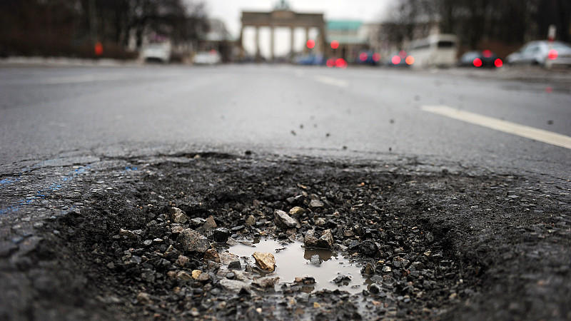Für Straßen und Verkehrsinfrastruktur fehlen 34 Milliarden Euro.