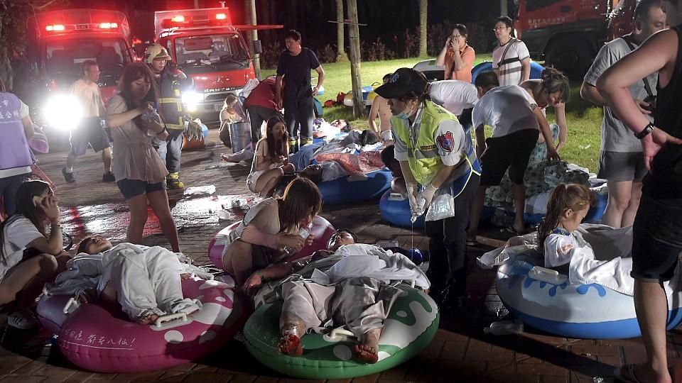 Über 500 Menschen durch Explosion bei Farbpulver-Party in Taiwan verletzt