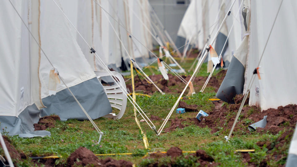Nach Dauerregen ist die Flüchtlingsunterkunft in Chemnitz menschenleer.