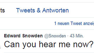 Der erste Tweet von Edward Snowden ist am 29.09.2015 auf einem Bildschirm in Berlin zu sehen (Screenshot). Edward Snowden ist seit Dienstag öffentlich beim Kurznachrichtendienst Twitter aktiv. Der 32-Jährige, der den Skandal um die ausufernde Überwachung durch amerikanischen und britische Geheimdienste wie die NSA ins Rollen brachte, setzte eine erste Nachricht ab. «Könnt Ihr mich jetzt hören?», fragte der unter Asyl in Russland lebende Snowden. Foto: dpa +++(c) dpa - Bildfunk+++