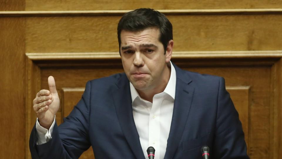 Der griechische Ministerpräsident Alexis Tsipras gewinnt Vertrauensabstimmung im Parlament.