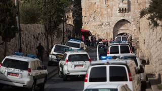 (151012) -- JERUSALEM, Oct. 12, 2015 -- Israeli police seal off the scene where an attempted stabbing took place near the Lion Gate in the Old City of Jerusalem, on Oct. 12, 2015. Police shot and killed a Palestinian who allegedly tried to stab them in Jerusalem on Monday, authorities said. According to an initial investigation, a Palestinian man raised the suspicion of police officers at the scene as he walked down the street, police spokesperson Micky Rosenfeld told Xinhua. They tried to stop him for questioning and he tried to attack one of them, whose protective vest stopped the knife, the spokesman said. ) MIDEAST-JERUSALEM-OLD CITY-UNREST JINI PUBLICATIONxNOTxINxCHN151012 Jerusalem OCT 12 2015 Israeli Police Seal off The Scene Where to attempted Stabbing took Place Near The Lion Gate in The Old City of Jerusalem ON OCT 12 2015 Police Shot and KILLED a PALESTINIAN Who allegedly tried to Staff THEM in Jerusalem ON Monday Authorities Said According to to Initial Investigation a PALESTINIAN Man Raised The Suspicion of Police Officers AT The Scene As he walked Down The Street Police spokesperson Micky Rosenfeld TOLD XINHUA They tried to Stop HIM for Questioning and he tried to Attack One of THEM whose Protective Vest stopped The Knife The spokesman Said Mideast Jerusalem Old City Unrest Jini PUBLICATIONxNOTxINxCHN