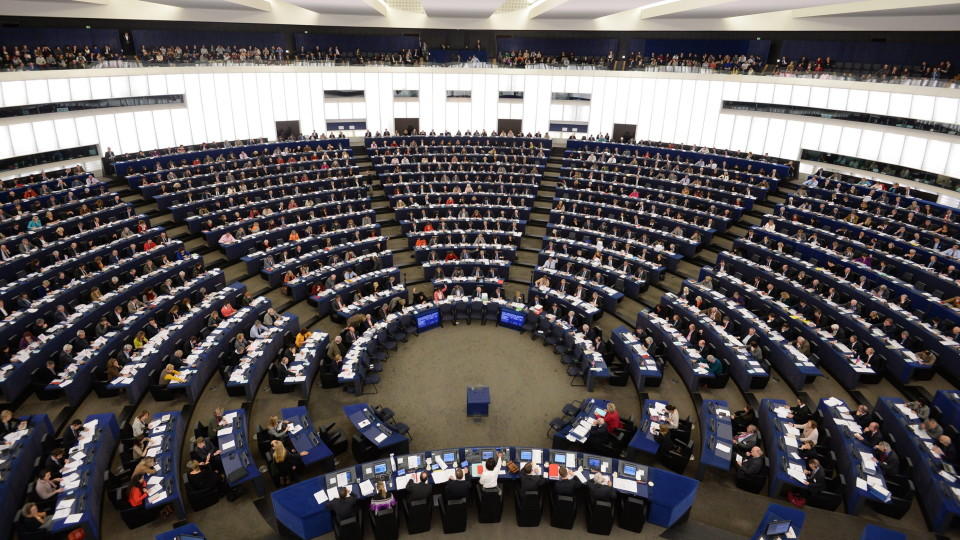 EU-Parlament in Straßburg beschließt Gesetz zur Netzneutralität
