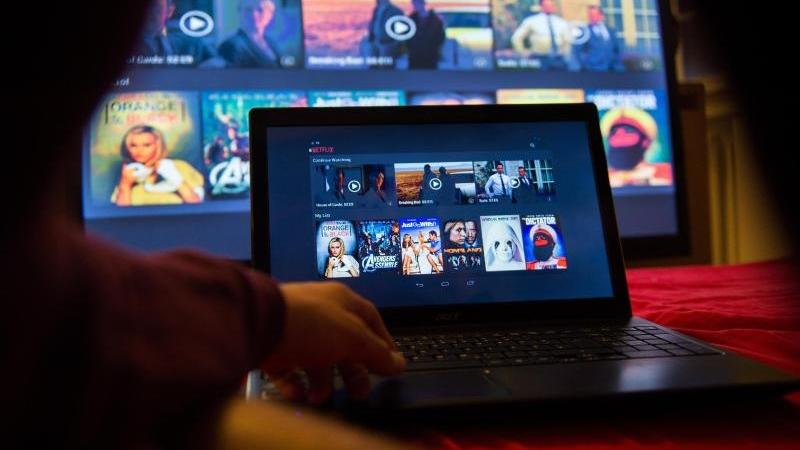Serien Und Filme Streamen Kostenlos Serien Und Filme Streamen Kostenlos