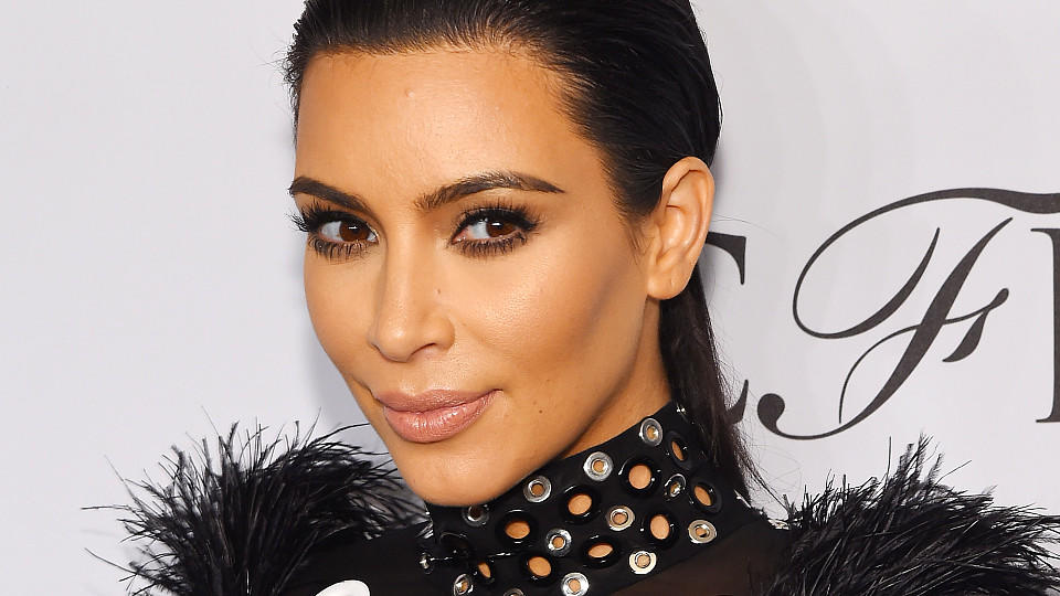 Kim Kardashian und Kanye West: Erste Details zur Geburt ihres Sohnes