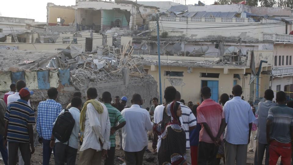Somalia:Dutzende Tote nach Terroranschlag auf Hotel