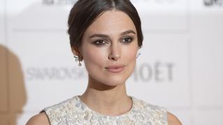 British actress Keira Knightley poses on the red carpet arriving for the British Independent Film Awards in London on December 7, 2014.  AFP PHOTO / JUSTIN TALLIS        (Photo credit should read JUSTIN TALLIS/AFP/Getty Images)