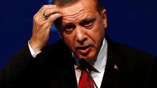 Turkish President Tayyip Erdogan talks at the closing news conference during the World Humanitarian Summit in Istanbul, Turkey, May 24, 2016. REUTERS/Murad Sezer
