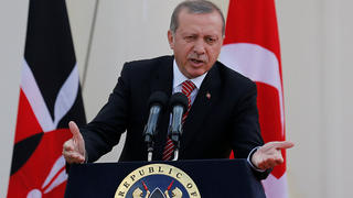 Turkish President Tayyip Erdogan addresses a news conference at State House in Nairobi, Kenya June 2, 2016. REUTERS/Thomas Mukoya