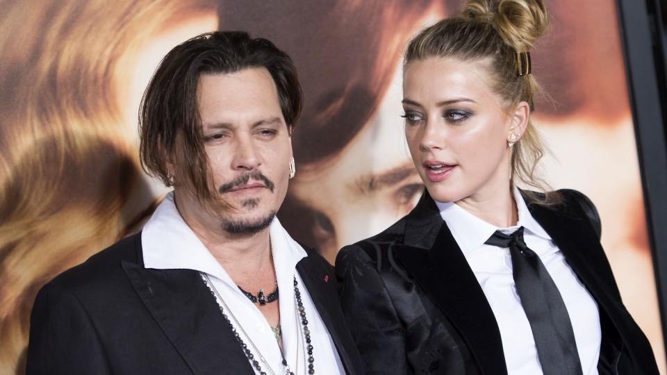 Amber Heard Hatte Johnny Depps Ex Einen Dreier Mit Elon Musk Cara Delevingne