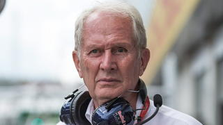 epa05401503 Red Bull Racing Motorsport Consultant Dr. Helmut Marko, during the practice session at the 2016 Formula One Grand Prix of Austria in Spielberg, Austria, 01 July 2016. The 2016 Formula One Grand Prix of Austria will take place on 03 July 2016. EPA/EXPA/JOHANN GRODER +++(c) dpa - Bildfunk+++