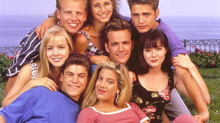 Gabrielle Carteris (as Andrea Zuckerman), Jason Priestly (as Brandon Walsh), Shannen Doherty (as Brenda Walsh), Luke Perry (as Dylan McKay), Tori Spelling (as Donna Martin), Brian Austin Green (as David Silver), Jennie Garth (as Kelly Taylor), Ian Ziering (as Steve Sanders) Beverly Hills 90210 (FOX) in the early days1990-1994Supplied by WENNThis is a PR photo. WENN does not claim any Copyright or License in the attached material. Fees charged by WENN are for WENN's services only, and do not, nor are they intended to, convey to the user any ownership of Copyright or License in the material. By publishing this material, the user expressly agrees to indemnify and to hold WENN harmless from any claims, demands, or causes of action arising out of or connected in any way with user's publication of the material.