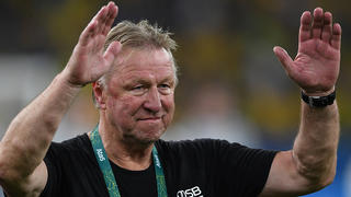 Coach Horst Hrubesch of Germany reacts after loosing the Men's soccer Gold Medal Match between Brazil and Germany during the Rio 2016 Olympic Games at the Maracana in Rio de Janeiro, Brazil, 20 August 2016. Photo: Soeren Stache/dpa +++(c) dpa - Bildfunk+++